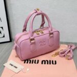 Miu Miu حقيبة